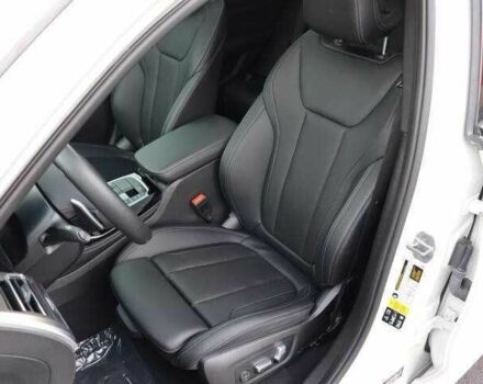 БМВ Х4 2023 в Тернополе на Automoto.ua Белый БМВ Х4, объемом двигателя 2 л и пробегом 23 тыс. км за 20900 $, фото 4 на Automoto.ua