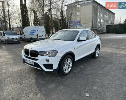 Белый БМВ Х4, объемом двигателя 2 л и пробегом 170 тыс. км за 19999 $, фото 1 на Automoto.ua