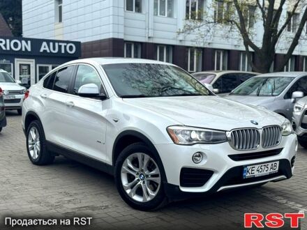 Белый БМВ Х4, объемом двигателя 2 л и пробегом 162 тыс. км за 16700 $, фото 1 на Automoto.ua