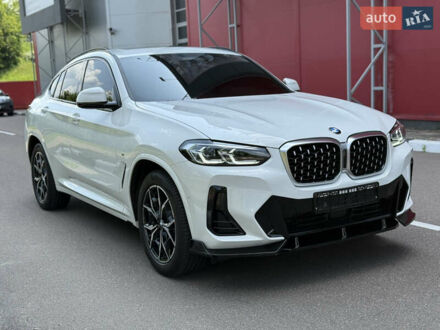 Белый БМВ Х4, объемом двигателя 2 л и пробегом 12 тыс. км за 55999 $, фото 1 на Automoto.ua