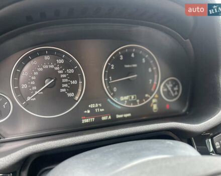 Чорний БМВ Х4, об'ємом двигуна 2 л та пробігом 258 тис. км за 15999 $, фото 15 на Automoto.ua