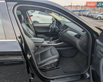 Черный БМВ Х4, объемом двигателя 2 л и пробегом 95 тыс. км за 20850 $, фото 43 на Automoto.ua