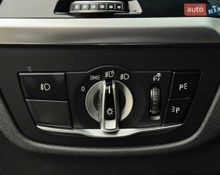 Черный БМВ Х4, объемом двигателя 3 л и пробегом 27 тыс. км за 42500 $, фото 40 на Automoto.ua