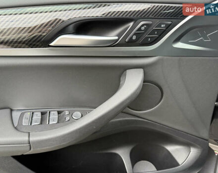 Чорний БМВ Х4, об'ємом двигуна 2 л та пробігом 44 тис. км за 39000 $, фото 16 на Automoto.ua