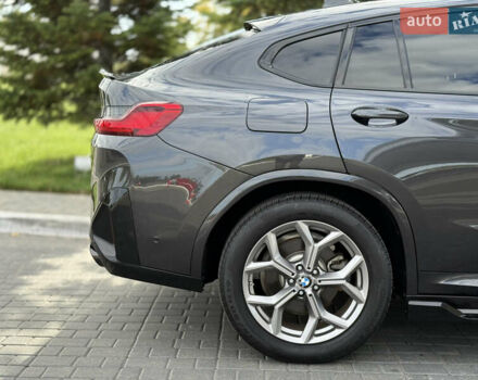 Чорний БМВ Х4, об'ємом двигуна 2 л та пробігом 44 тис. км за 39000 $, фото 32 на Automoto.ua