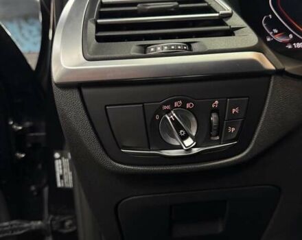 Черный БМВ Х4, объемом двигателя 2 л и пробегом 61 тыс. км за 47000 $, фото 9 на Automoto.ua