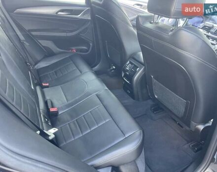 БМВ Х4 2021 в Черновцах на Automoto.ua Черный БМВ Х4, объемом двигателя 3 л и пробегом 114 тыс. км за 55500 $, фото 27 на Automoto.ua
