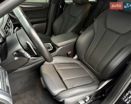 Чорний БМВ Х4, об'ємом двигуна 2 л та пробігом 29 тис. км за 52000 $, фото 5 на Automoto.ua