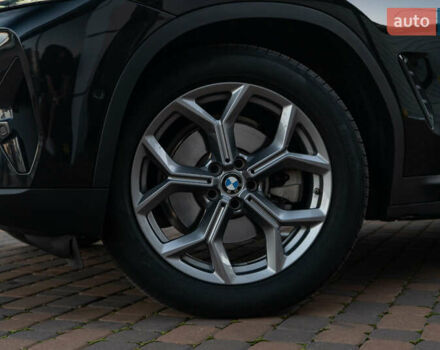 Черный БМВ Х4, объемом двигателя 2 л и пробегом 12 тыс. км за 53000 $, фото 12 на Automoto.ua