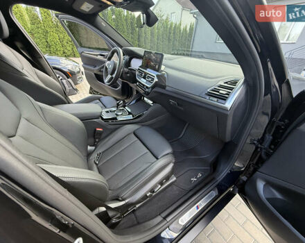 Черный БМВ Х4, объемом двигателя 3 л и пробегом 9 тыс. км за 75757 $, фото 59 на Automoto.ua