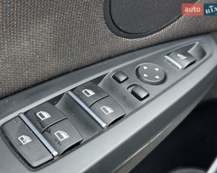 Коричневый БМВ Х4, объемом двигателя 2.99 л и пробегом 122 тыс. км за 24500 $, фото 13 на Automoto.ua