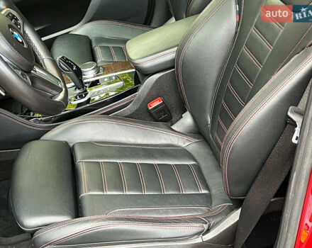 Красный БМВ Х4, объемом двигателя 3 л и пробегом 84 тыс. км за 43940 $, фото 35 на Automoto.ua