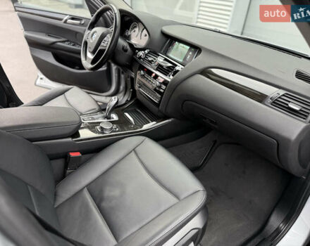 Серый БМВ Х4, объемом двигателя 2 л и пробегом 162 тыс. км за 23500 $, фото 30 на Automoto.ua