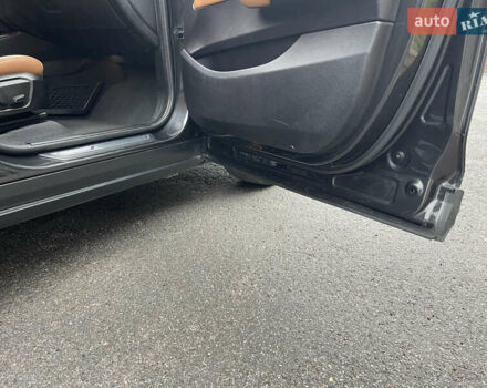 Сірий БМВ Х4, об'ємом двигуна 2 л та пробігом 250 тис. км за 15700 $, фото 44 на Automoto.ua