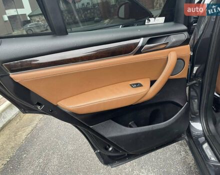 Сірий БМВ Х4, об'ємом двигуна 2 л та пробігом 250 тис. км за 15700 $, фото 29 на Automoto.ua