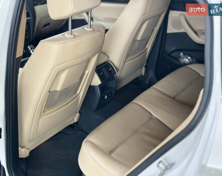 Сірий БМВ Х4, об'ємом двигуна 2 л та пробігом 124 тис. км за 19500 $, фото 11 на Automoto.ua