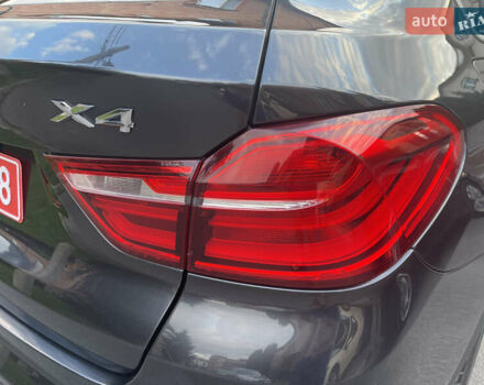 Серый БМВ Х4, объемом двигателя 2 л и пробегом 250 тыс. км за 16800 $, фото 12 на Automoto.ua