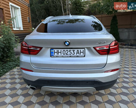 Серый БМВ Х4, объемом двигателя 2 л и пробегом 125 тыс. км за 25800 $, фото 5 на Automoto.ua