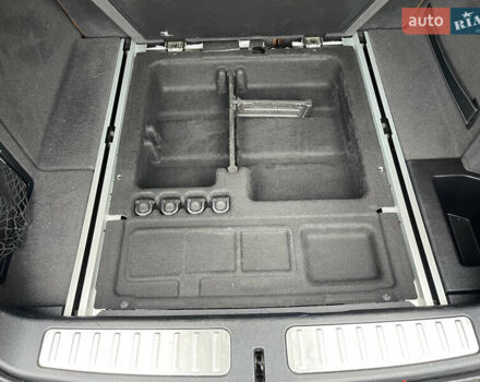 Сірий БМВ Х4, об'ємом двигуна 2 л та пробігом 250 тис. км за 15700 $, фото 32 на Automoto.ua