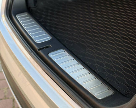 Сірий БМВ Х4, об'ємом двигуна 2 л та пробігом 105 тис. км за 24999 $, фото 49 на Automoto.ua