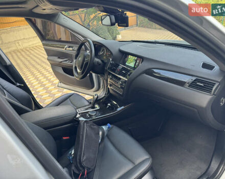 Серый БМВ Х4, объемом двигателя 2 л и пробегом 125 тыс. км за 25800 $, фото 9 на Automoto.ua