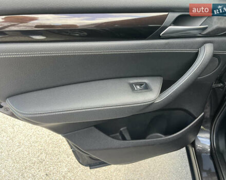 Серый БМВ Х4, объемом двигателя 2 л и пробегом 120 тыс. км за 27000 $, фото 59 на Automoto.ua