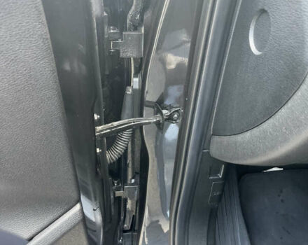 Серый БМВ Х4, объемом двигателя 2 л и пробегом 120 тыс. км за 27000 $, фото 24 на Automoto.ua