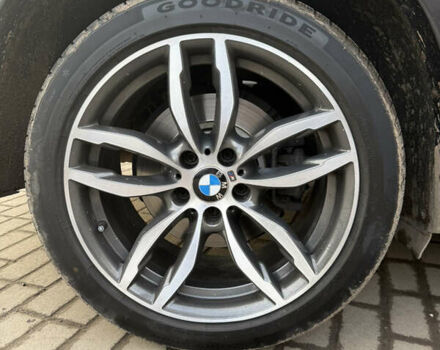 Серый БМВ Х4, объемом двигателя 3 л и пробегом 105 тыс. км за 27499 $, фото 11 на Automoto.ua