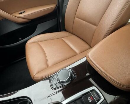 Серый БМВ Х4, объемом двигателя 2 л и пробегом 110 тыс. км за 30000 $, фото 5 на Automoto.ua