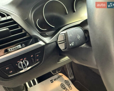 Серый БМВ Х4, объемом двигателя 2 л и пробегом 101 тыс. км за 40000 $, фото 16 на Automoto.ua