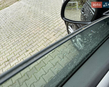 Сірий БМВ Х4, об'ємом двигуна 2 л та пробігом 95 тис. км за 39999 $, фото 33 на Automoto.ua