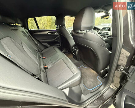 Сірий БМВ Х4, об'ємом двигуна 2 л та пробігом 95 тис. км за 39999 $, фото 21 на Automoto.ua