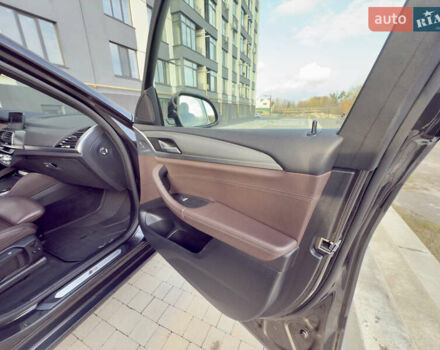 Серый БМВ Х4, объемом двигателя 3 л и пробегом 151 тыс. км за 53400 $, фото 40 на Automoto.ua