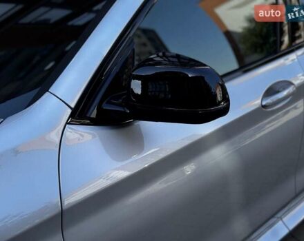 Серый БМВ Х4, объемом двигателя 2 л и пробегом 43 тыс. км за 48800 $, фото 20 на Automoto.ua