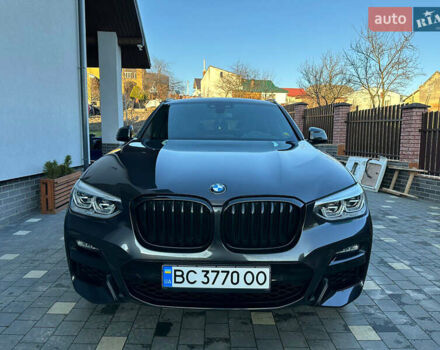 Серый БМВ Х4, объемом двигателя 2 л и пробегом 40 тыс. км за 51200 $, фото 1 на Automoto.ua