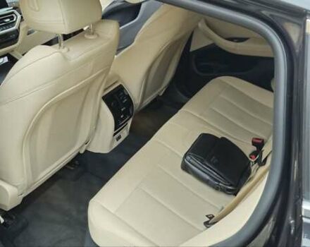 Серый БМВ Х4, объемом двигателя 2 л и пробегом 98 тыс. км за 49500 $, фото 5 на Automoto.ua