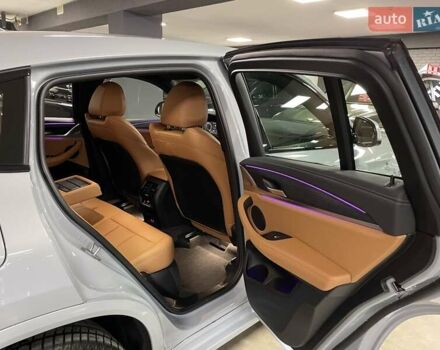 Серый БМВ Х4, объемом двигателя 2 л и пробегом 2 тыс. км за 65700 $, фото 33 на Automoto.ua