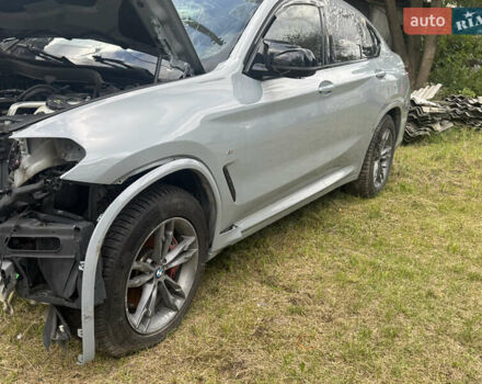 Серый БМВ Х4, объемом двигателя 3 л и пробегом 10 тыс. км за 25900 $, фото 1 на Automoto.ua