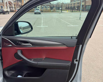 Сірий БМВ Х4, об'ємом двигуна 3 л та пробігом 63 тис. км за 69000 $, фото 26 на Automoto.ua