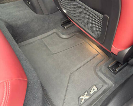 Сірий БМВ Х4, об'ємом двигуна 3 л та пробігом 63 тис. км за 69000 $, фото 23 на Automoto.ua