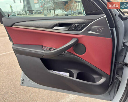 Сірий БМВ Х4, об'ємом двигуна 3 л та пробігом 63 тис. км за 69000 $, фото 34 на Automoto.ua