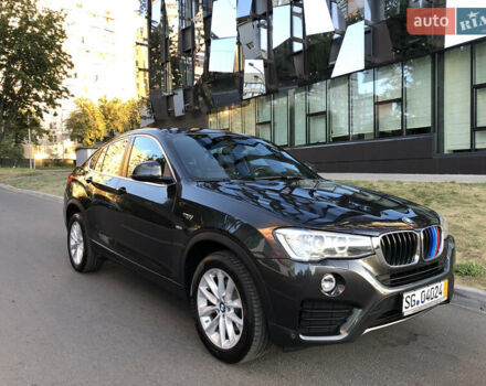 Серый БМВ Х4, объемом двигателя 2 л и пробегом 214 тыс. км за 25500 $, фото 1 на Automoto.ua