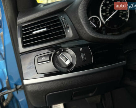 Синій БМВ Х4, об'ємом двигуна 2.98 л та пробігом 130 тис. км за 28300 $, фото 27 на Automoto.ua