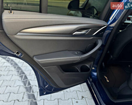 Синий БМВ Х4, объемом двигателя 2 л и пробегом 55 тыс. км за 59999 $, фото 40 на Automoto.ua