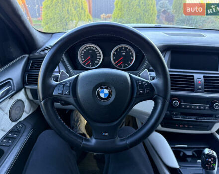 Белый БМВ Х5 М, объемом двигателя 4.39 л и пробегом 161 тыс. км за 19500 $, фото 97 на Automoto.ua