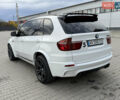 Белый БМВ Х5 М, объемом двигателя 4.39 л и пробегом 161 тыс. км за 19500 $, фото 8 на Automoto.ua