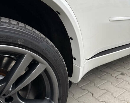 Белый БМВ Х5 М, объемом двигателя 4.39 л и пробегом 161 тыс. км за 19500 $, фото 34 на Automoto.ua