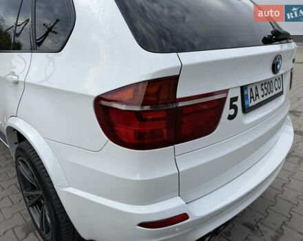 Белый БМВ Х5 М, объемом двигателя 4.39 л и пробегом 161 тыс. км за 19500 $, фото 12 на Automoto.ua