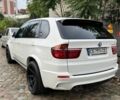 БМВ Х5 М 2010 в Черновцах на Automoto.ua Белый БМВ Х5 М, объемом двигателя 4.4 л и пробегом 180 тыс. км за 18700 $, фото 5 на Automoto.ua