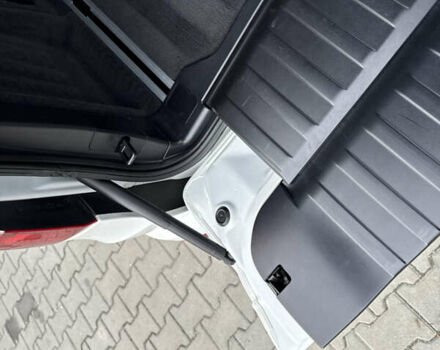 Белый БМВ Х5 М, объемом двигателя 4.39 л и пробегом 161 тыс. км за 19500 $, фото 46 на Automoto.ua